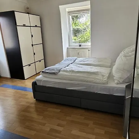 Selma Apartment *